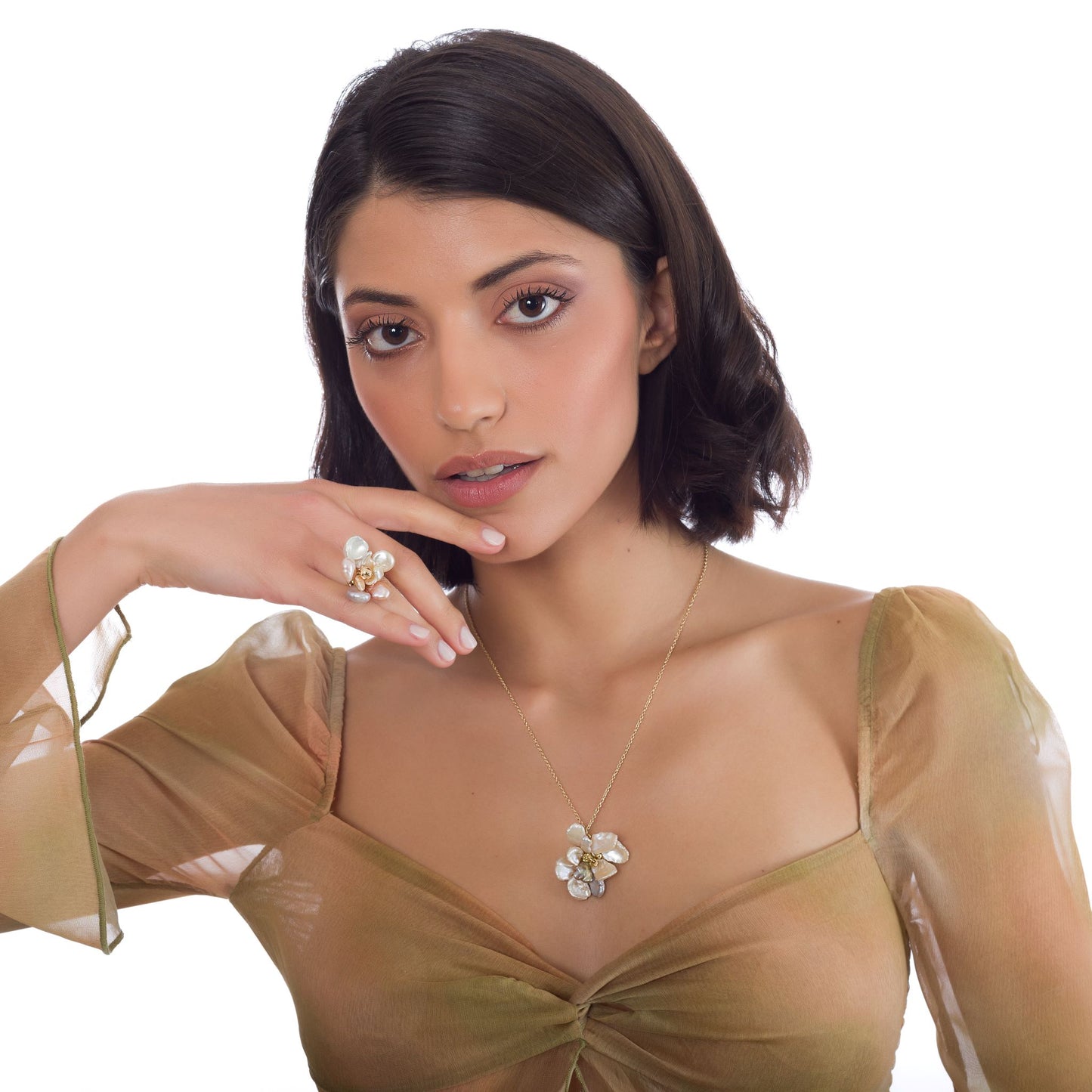 SJÖBLOMMA HALSBAND