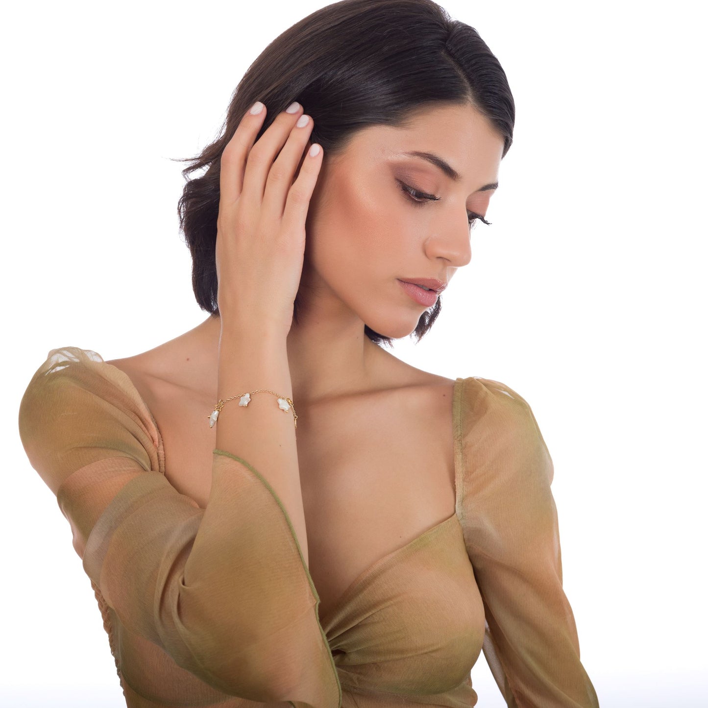 STJÄRNLJUS – Elegant armband med stjärnformade pärlor